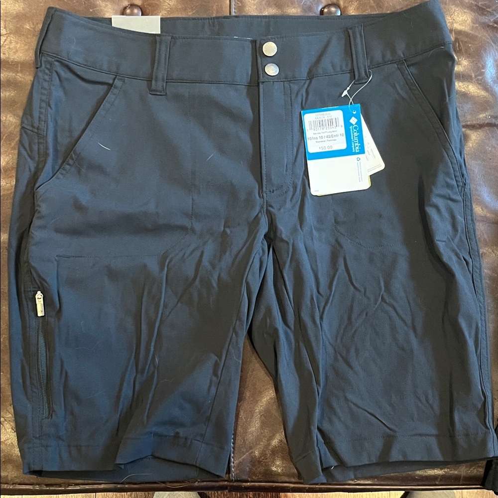 Columbia Women's Dark Gray Cargo Shorts